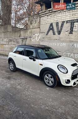 Хэтчбек MINI Hatch 2015 в Одессе фото Хэтчбек MINI Hatch 2015 в Одессе