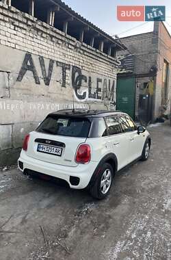 Хэтчбек MINI Hatch 2015 в Одессе фото 2 Хэтчбек MINI Hatch 2015 в Одессе