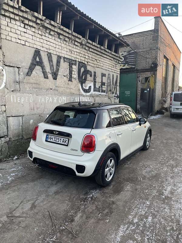 Хэтчбек MINI Hatch 2015 в Одессе фото 2 Хэтчбек MINI Hatch 2015 в Одессе
