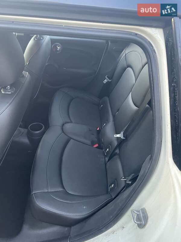 Хэтчбек MINI Hatch 2015 в Одессе фото 7 Хэтчбек MINI Hatch 2015 в Одессе