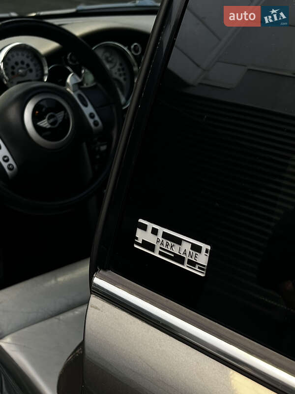 Хэтчбек MINI Hatch 2005 в Киеве