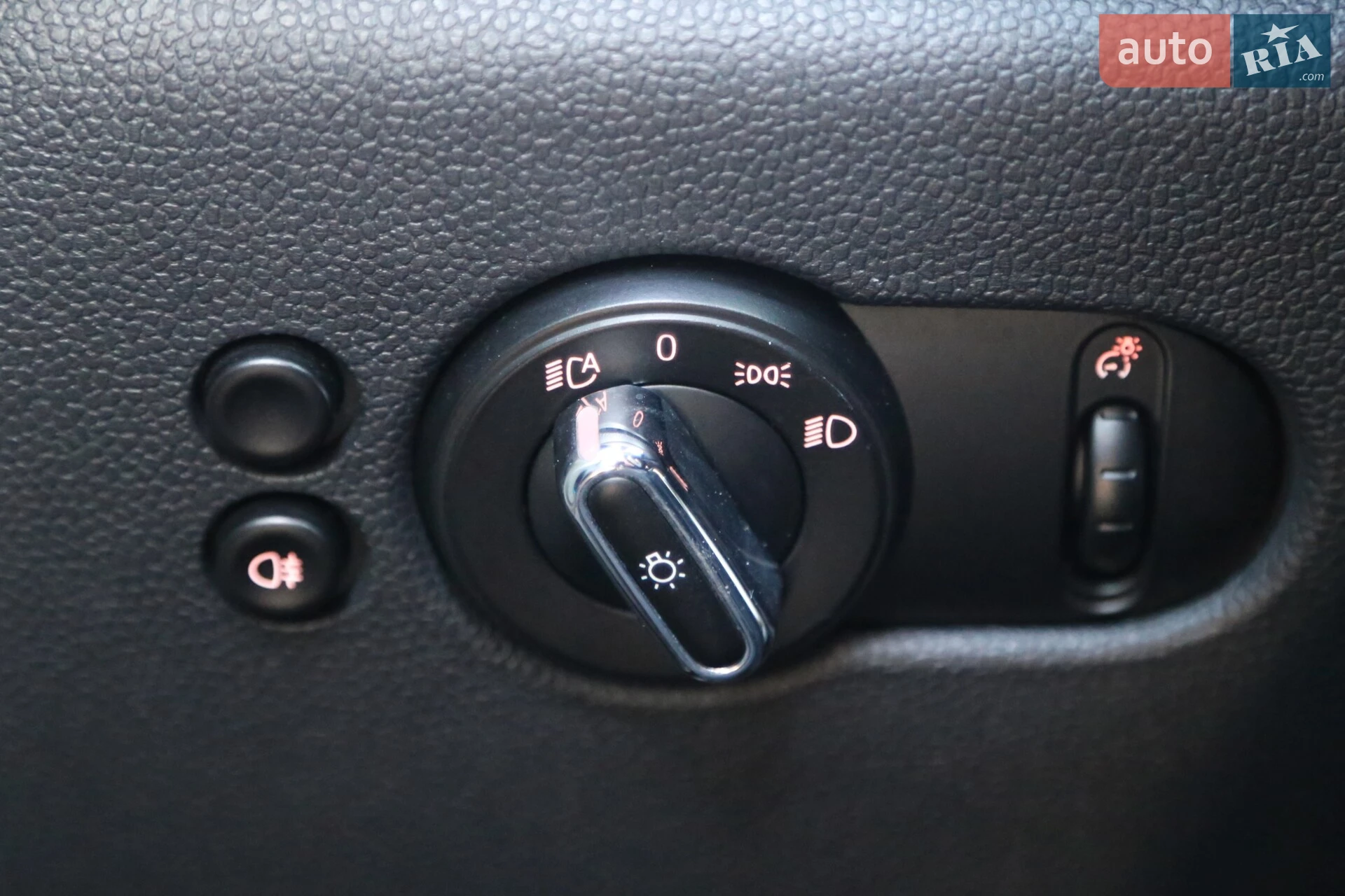 2016 MINI Hatch - мініатюра 28