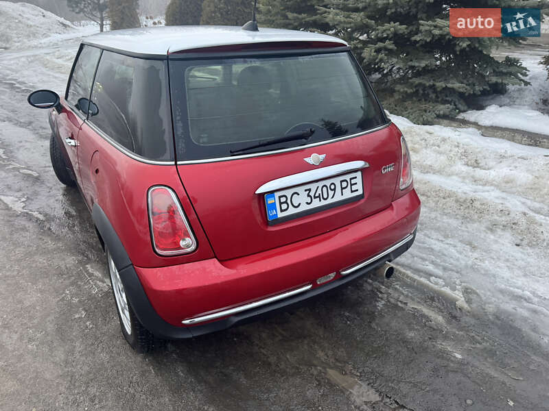 Хетчбек MINI Hatch 2006 в Львові