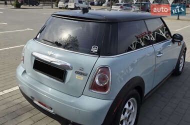 Хэтчбек MINI Hatch 2013 в Хмельницком