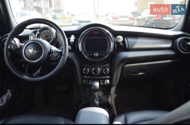Хэтчбек MINI Hatch 2017 в Виннице