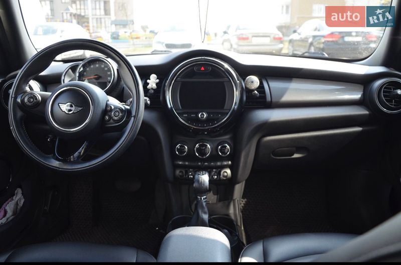 Хэтчбек MINI Hatch 2017 в Белогородке