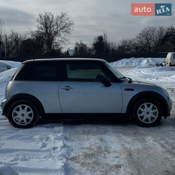 Хетчбек MINI Hatch 2002 в Житомирі