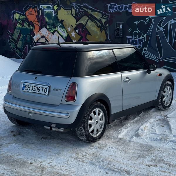 Хетчбек MINI Hatch 2002 в Житомирі