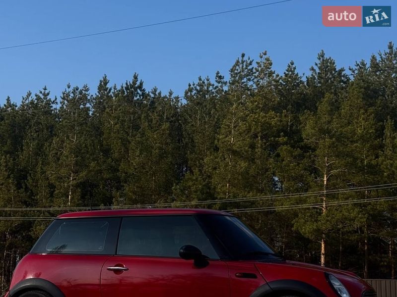 Хэтчбек MINI Hatch 2002 в Киеве