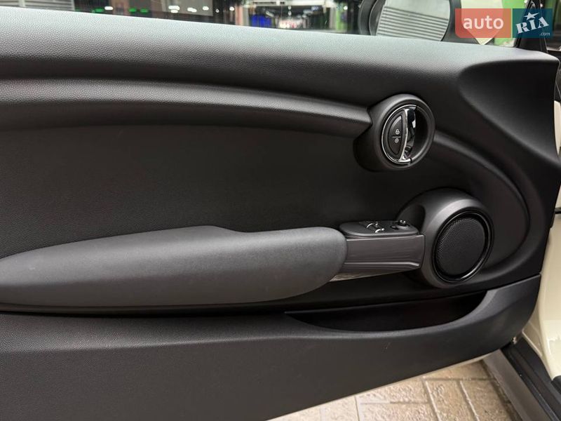 Хетчбек MINI Hatch 2019 в Києві фото 15 Хетчбек MINI Hatch 2019 в Києві