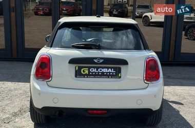 Хэтчбек MINI Hatch 2016 в Львове фото 27 Хэтчбек MINI Hatch 2016 в Львове