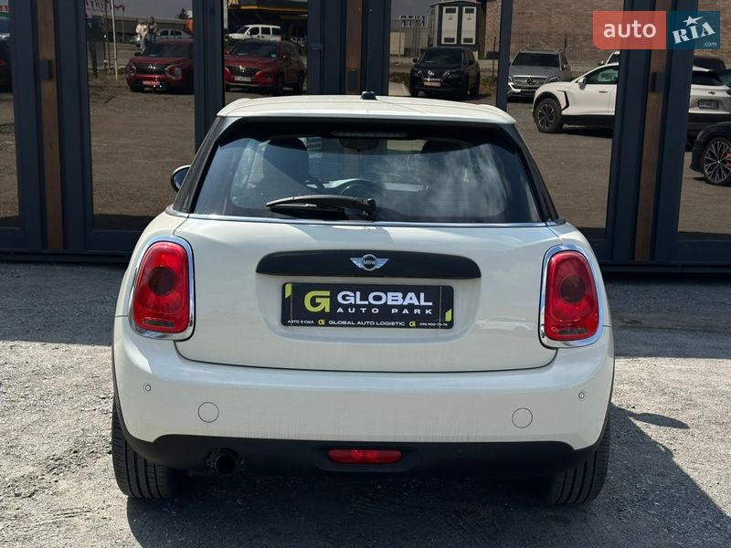 Хэтчбек MINI Hatch 2016 в Львове фото 27 Хэтчбек MINI Hatch 2016 в Львове