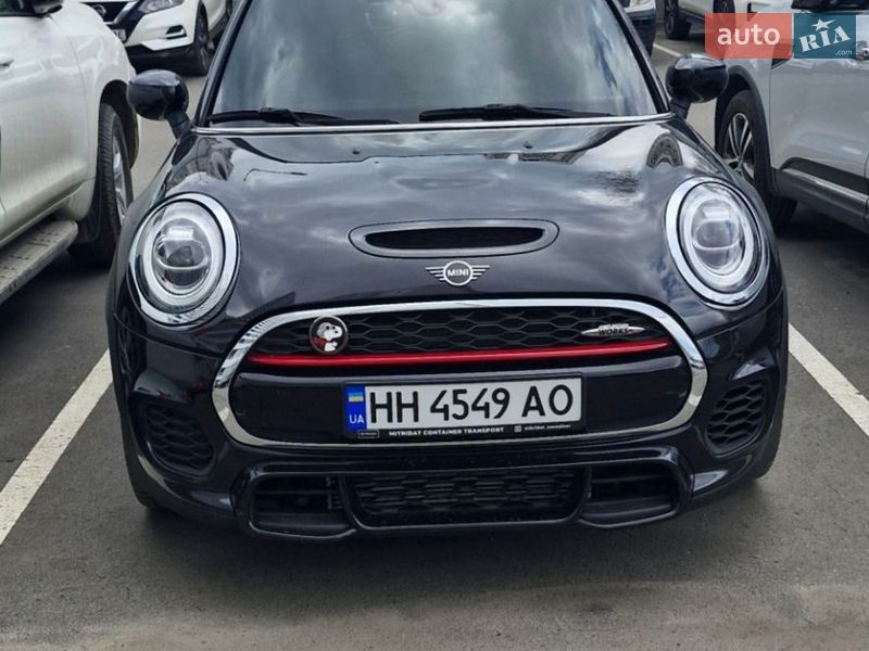 Хэтчбек MINI Hatch 2019 в Одессе фото Хэтчбек MINI Hatch 2019 в Одессе