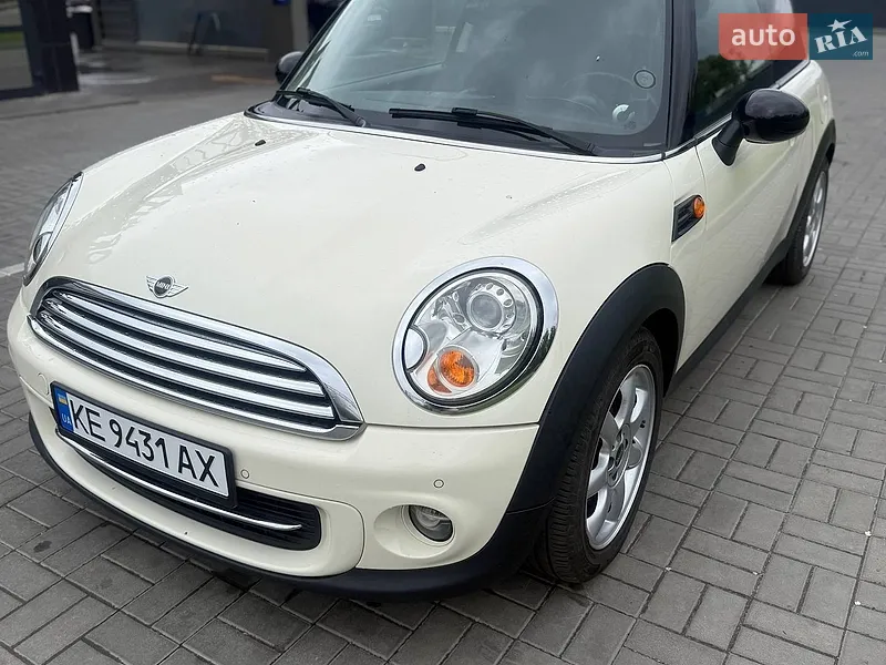 MINI Hatch