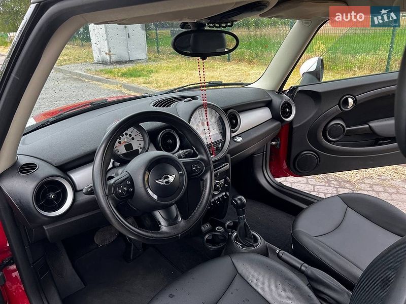 Хетчбек MINI Hatch 2012 в Дніпрі