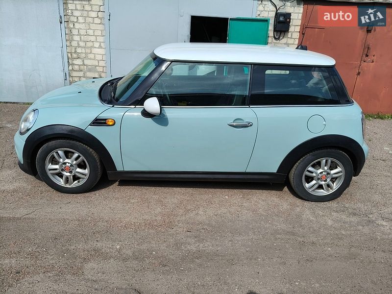 Хэтчбек MINI Hatch 2012 в Черкассах фото 3 Хэтчбек MINI Hatch 2012 в Черкассах