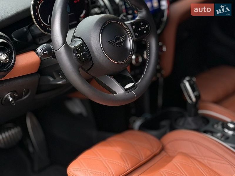 Хетчбек MINI Hatch 2021 в Харкові