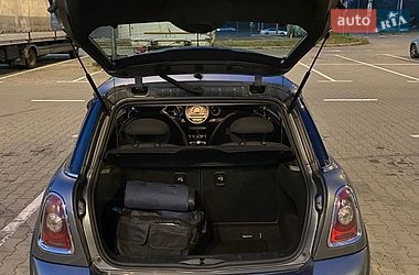 Хэтчбек MINI Hatch 2009 в Киеве