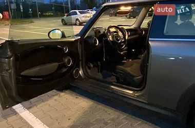 Хэтчбек MINI Hatch 2009 в Киеве