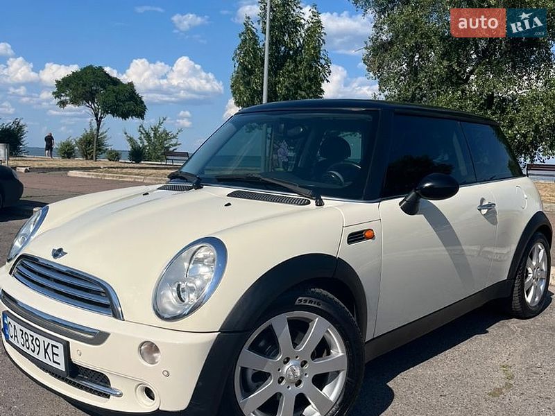Хэтчбек MINI Hatch 2005 в Черкассах