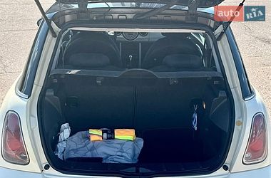 Хэтчбек MINI Hatch 2005 в Черкассах