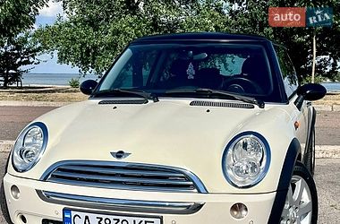 Хэтчбек MINI Hatch 2005 в Черкассах