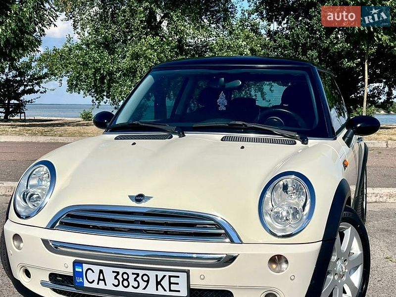 Хэтчбек MINI Hatch 2005 в Черкассах