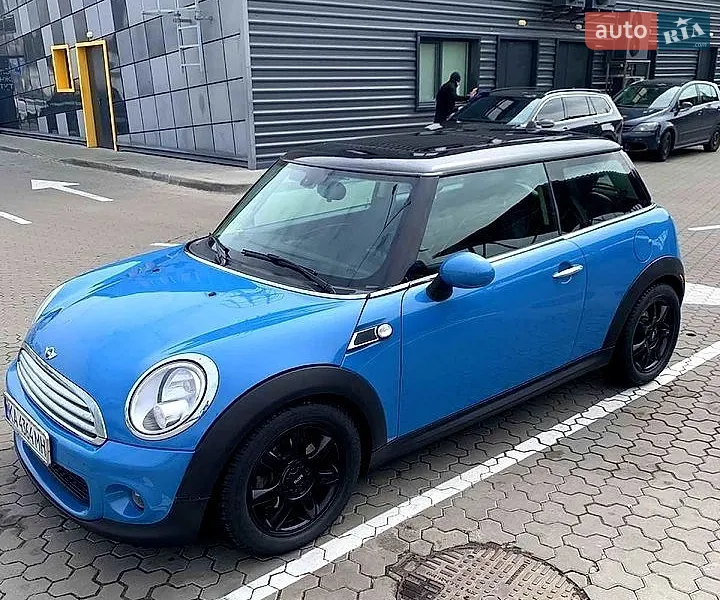 MINI Hatch