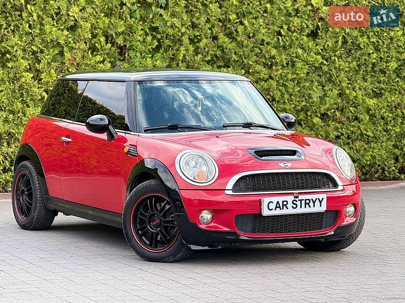 Хетчбек MINI Hatch 2009 в Стрию