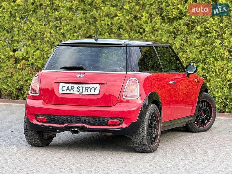 Хетчбек MINI Hatch 2009 в Стрию