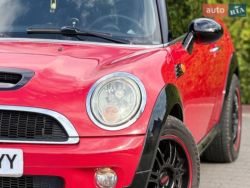 Хетчбек MINI Hatch 2009 в Стрию