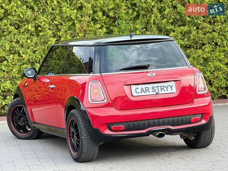 Хетчбек MINI Hatch 2009 в Стрию