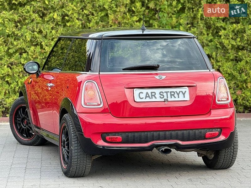 Хетчбек MINI Hatch 2009 в Стрию