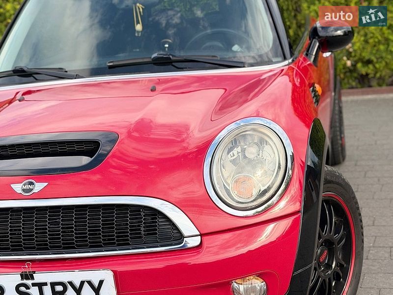 Хетчбек MINI Hatch 2009 в Стрию
