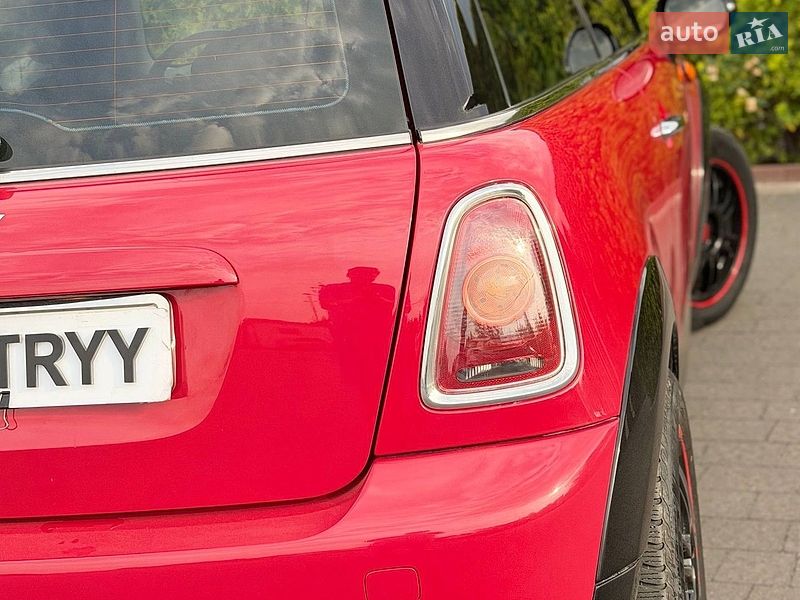 Хетчбек MINI Hatch 2009 в Стрию