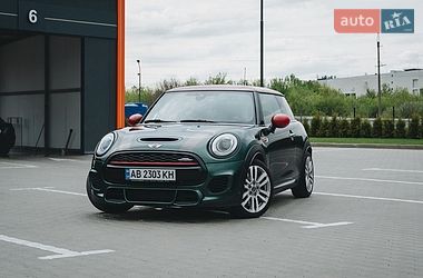 Хетчбек MINI Hatch 2017 в Вінниці