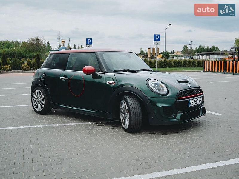 Хетчбек MINI Hatch 2017 в Вінниці
