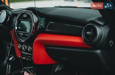 Хетчбек MINI Hatch 2017 в Вінниці