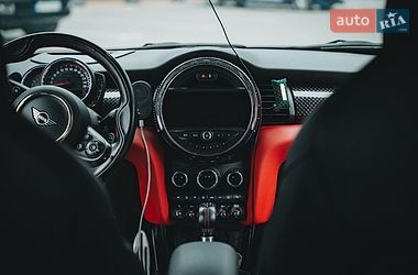 Хетчбек MINI Hatch 2017 в Вінниці