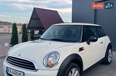 Хетчбек MINI Hatch 2010 в Миронівці
