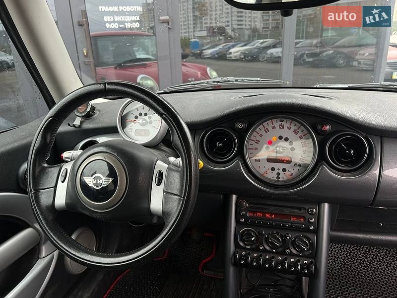 Хетчбек MINI Hatch 2005 в Києві