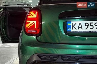 Хетчбек MINI Hatch 2021 в Києві