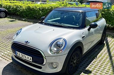 Хетчбек MINI Hatch 2017 в Рівному