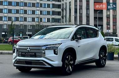 Внедорожник / Кроссовер Mitsubishi Airtrek 2022 в 