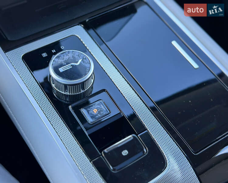 Внедорожник / Кроссовер Mitsubishi Airtrek 2022 в Киеве