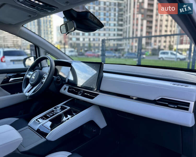 Внедорожник / Кроссовер Mitsubishi Airtrek 2022 в Киеве