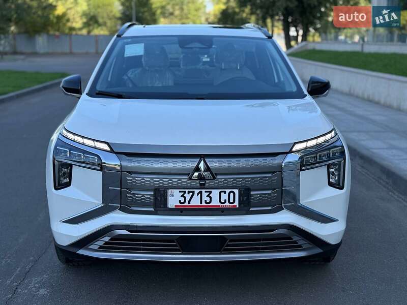 Внедорожник / Кроссовер Mitsubishi Airtrek 2022 в Днепре фото 3 Внедорожник / Кроссовер Mitsubishi Airtrek 2022 в Днепре