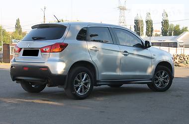 Позашляховик / Кросовер Mitsubishi ASX 2010 в Миколаєві