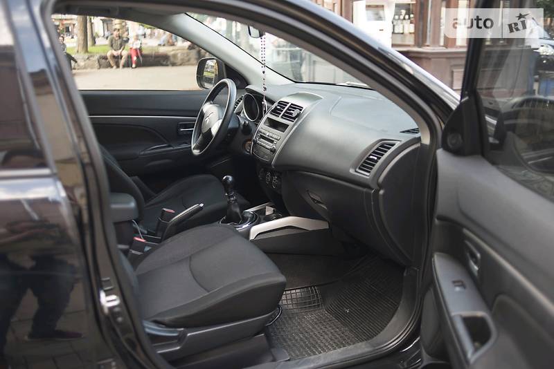Позашляховик / Кросовер Mitsubishi ASX 2011 в Івано-Франківську