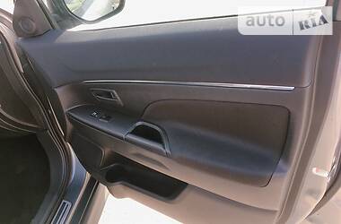Внедорожник / Кроссовер Mitsubishi ASX 2014 в 